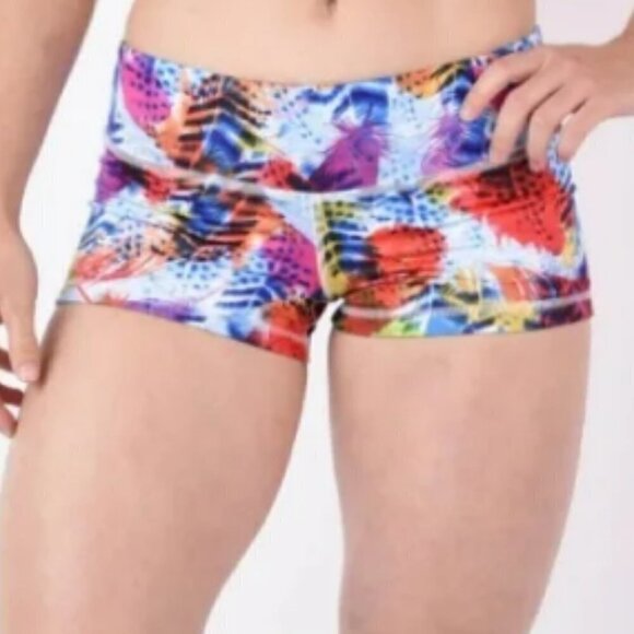 Fleo Pants - FLEO Wild Feather Shorts (Original) size Medium